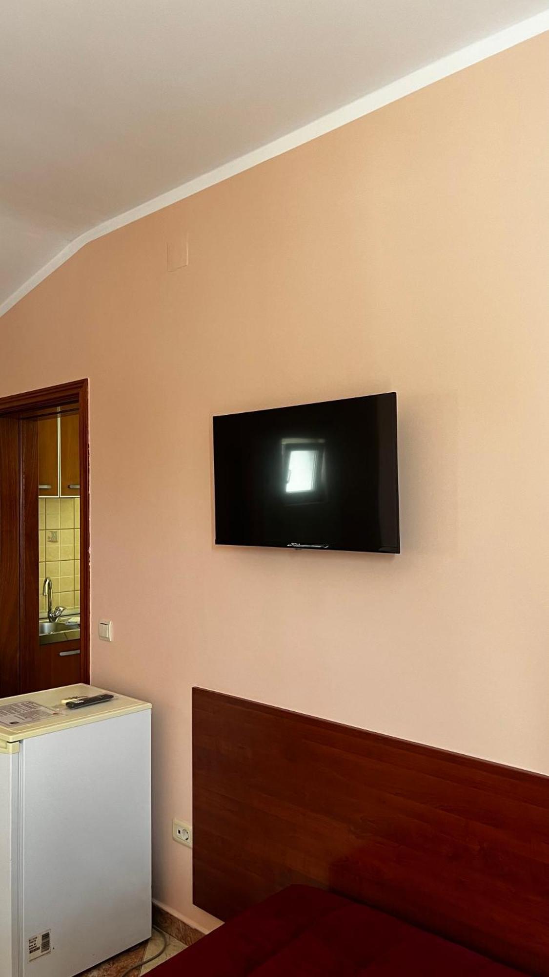 Apartmani Luksic Sutomore Exterior foto