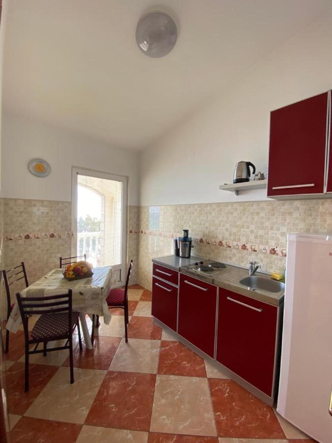 Apartmani Luksic Sutomore Exterior foto